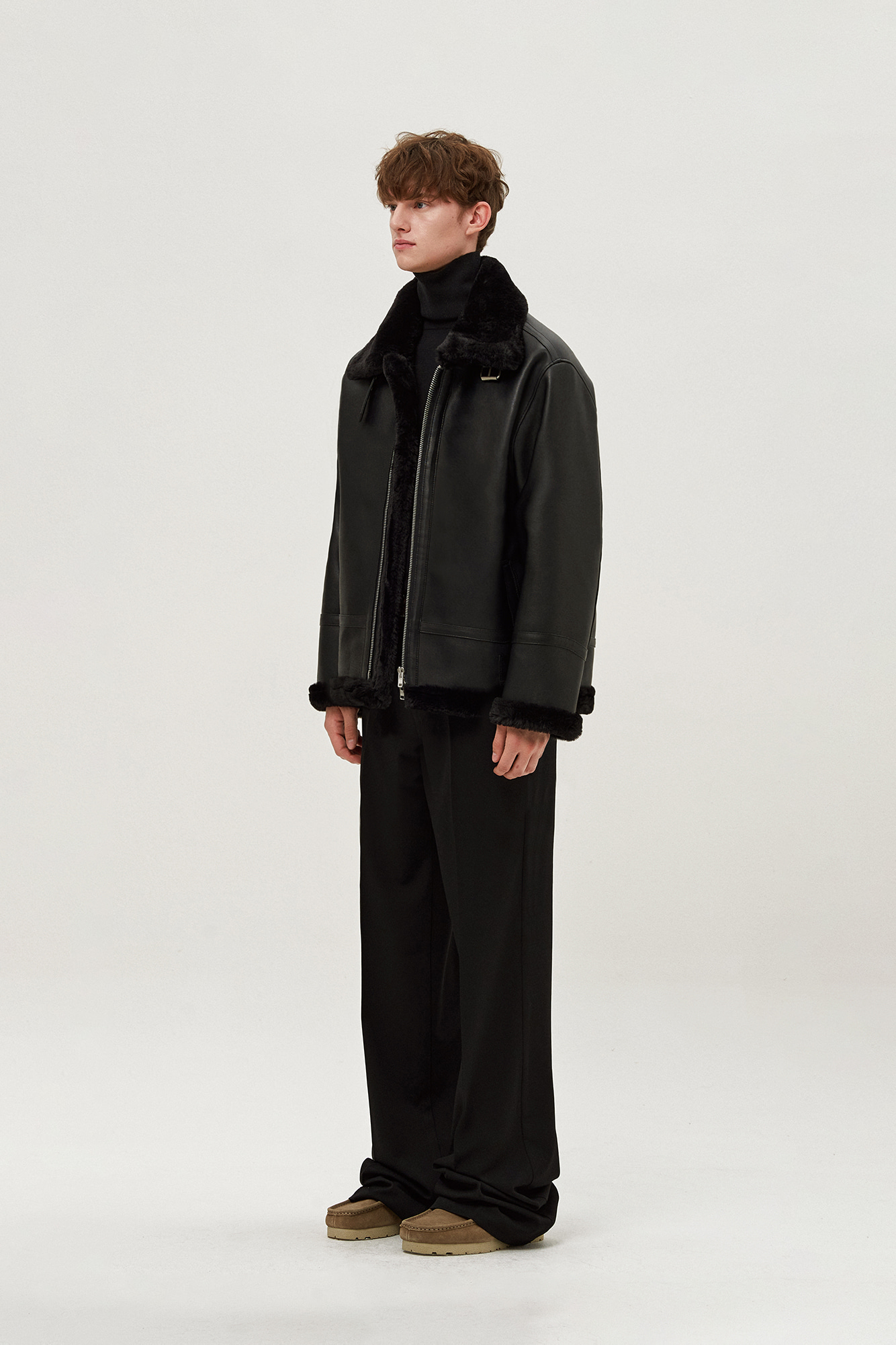 Overfit solid mouton jacket (black)